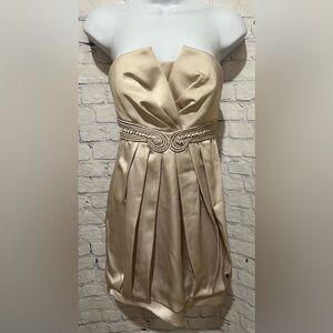 BCBGMAXAZRIA Strapless Dress Satiny Beige Champagne Size 2